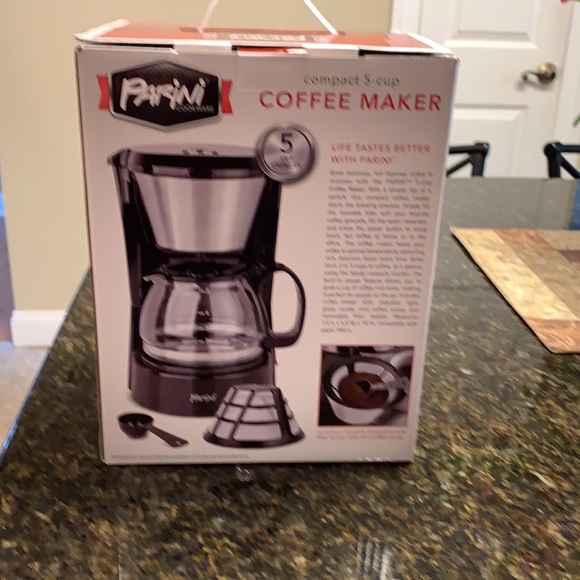 Brand new never used 5 cup coffee maker - Picture 3 of 4